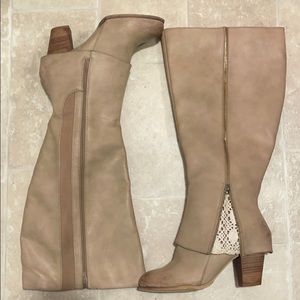 👢TORRID👢Knee High Boots